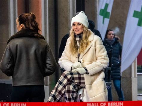 Alex sichert sich den sieg und den titel germany's next topmodel 2021. Heidi Klum - Germany's Next Topmodel at Mall Of Berlin in ...