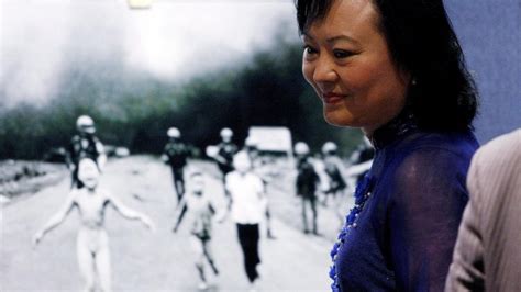 Porträt Napalm Mädchen Kim Phuc Erhält Den Dresden Preis