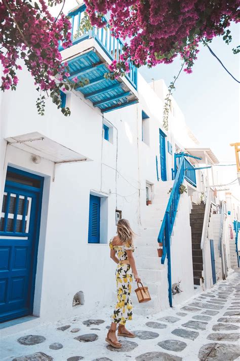 What To Wear In Santorini Greece Outfit Inspiration • The Blonde Abroad