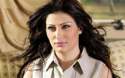 هبة نور أبرز المعلومات عن الفنانة السورية التي دخلت مجال التمثيل بفضل جمالها أوطان بوست