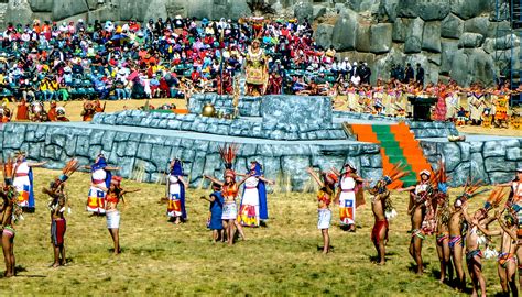 Inti raymi ou la « fête du soleil » en quechua, est une des plus grandes célébrations de cusco et du pérou! Inti Raymi: descubre la Fiesta del Sol de los Incas en ...