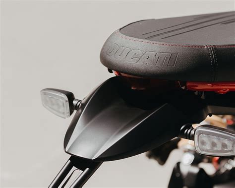 Ducati Scrambler ra bản đặc biệt mừng chiến thắng giải đua Mint 400