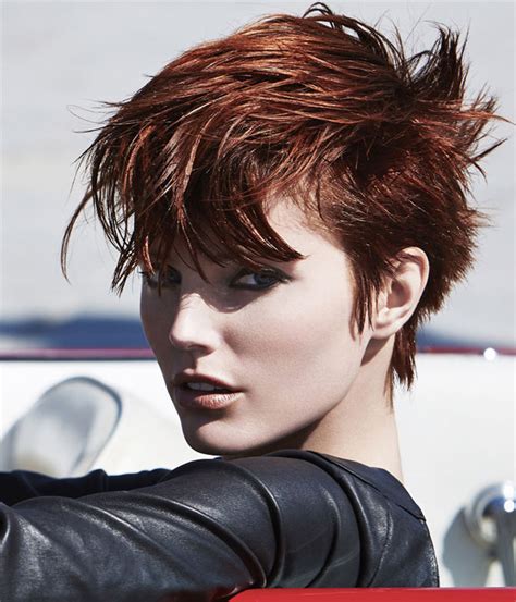 Nouvelles coupes et créations coiffures tendances de l'automnehiver