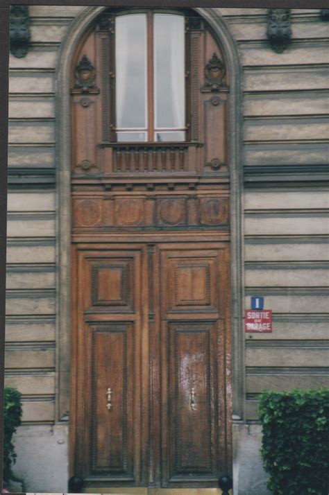 Paris Doors 5 001 Courtney Price