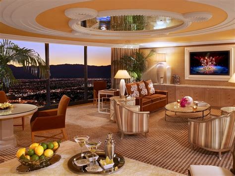 Wynn Las Vegas Pressroom Encore 2bd Apartment Sitting Area