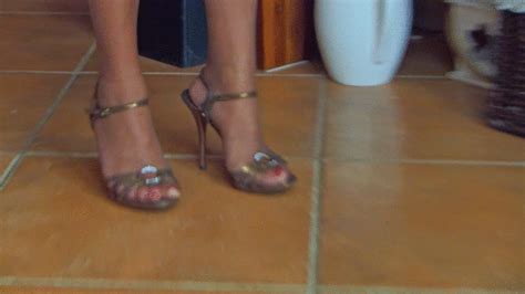Madam Annemarie Crush Site Goldenbrown Striped Miniplatform Sandals