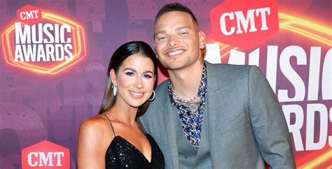 Kane Brown Arrives For Hosting Duties At Cmt Music Awards 2021 With