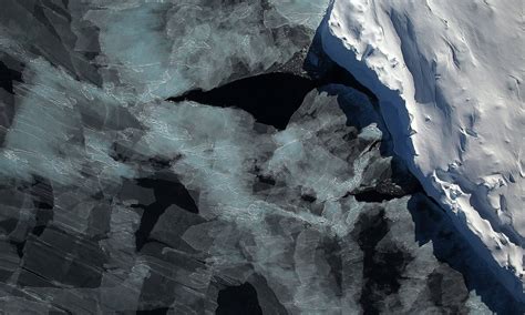 Burning All Fossil Fuels Will Melt Entire Antarctic Ice Sheet Study