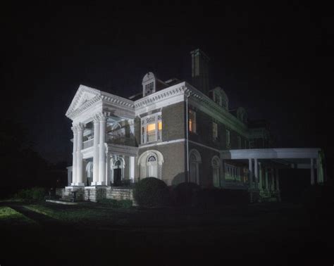 Top 4 Elegantly Creepy Places To Spend The Night With Ghosts In The