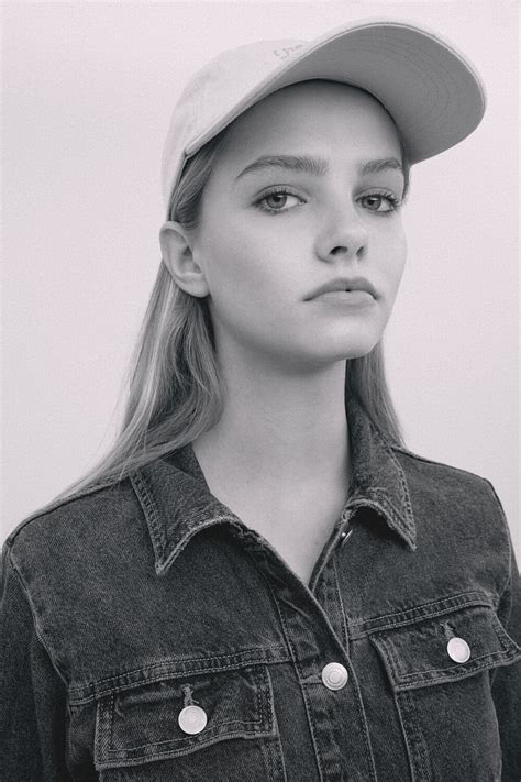 Leah Gärtner Louisa Models