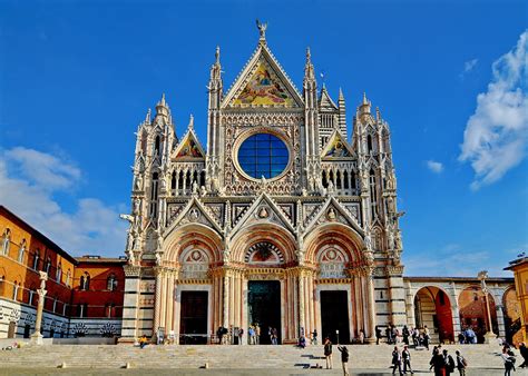 The Cathedral Of Santa Maria Assunta Siena Italy Flickr