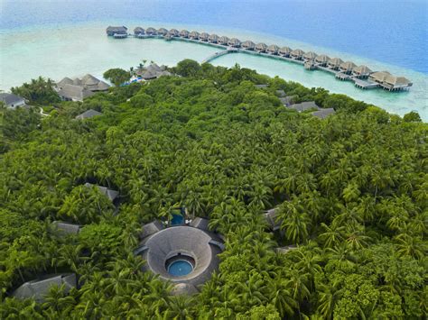 Dusit Thani Maldives Five Star Baa Atoll Resort Indulge Maldives