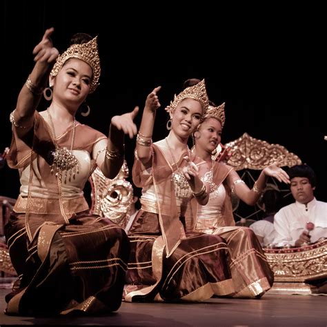 Thai Culture In Los Angeles Thai Community Development Centerthai