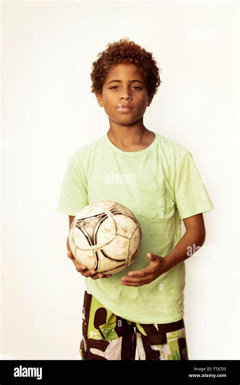 Boy Holding Beach Ball Hi Res Stock Photography And Images Alamy