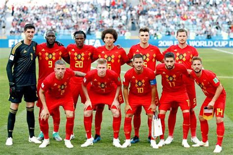 A compilation of the fraud that is thomas meunier of psg. SELECCIÓN DE BÉLGICA - Temporada 2017-18 - Thibaut ...