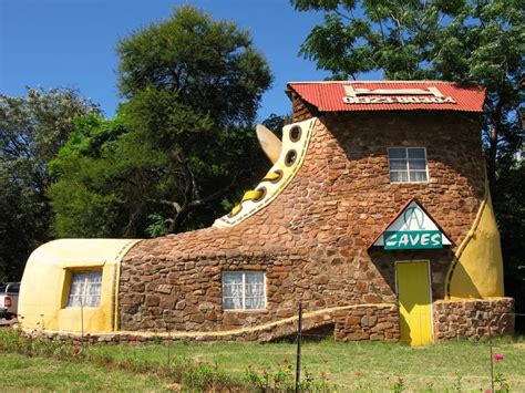 15 Weird Homes We All Wish We Lived In