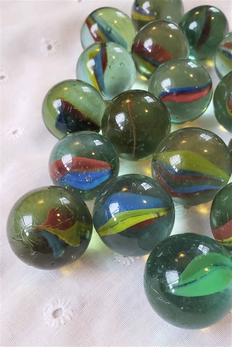 21 Vintage Shooter Marbles Lot Of Vintage Cat S Eye Etsy