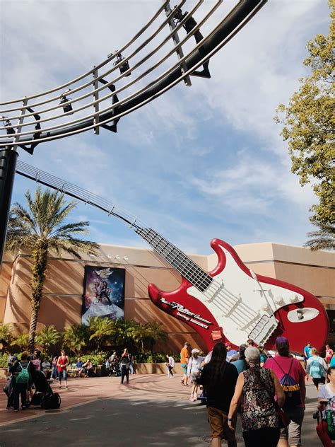 Pin By Bailey Kaia On Disney Parks Roller Coaster Rock N Roller