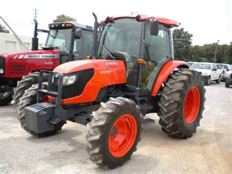 2009 Kubota M9540 4x4 Farm Tractor