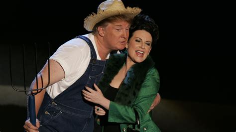 ‘will And Grace Star Megan Mullally Cringes Over Old Video With Trump
