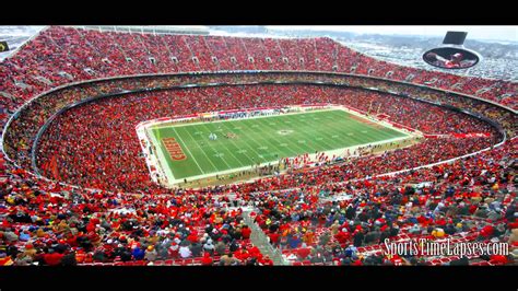 It is one of the most iconic stadiums in the nfl, and holds the world record for the loudest crowd roar at a sports stadium. Arrowhead Stadium Wallpaper - Wall.GiftWatches.CO