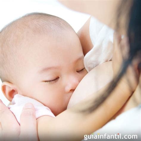 La lactancia materna es fundamental para el óptimo desarrollo del bebé desde su nacimiento, porque le ofrece todos los nutrientes y defensas que necesita. Lactancia materna exclusiva los 6 primeros meses