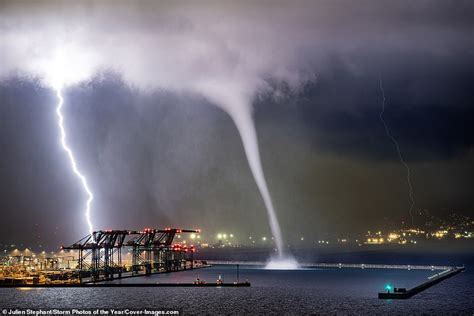 Stunning Photos Showcase The Worlds Most Incredible Lightning Storms