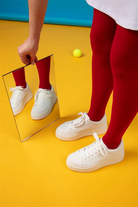 Hypeabis - Cara Mengukur Sepatu saat Belanja Online