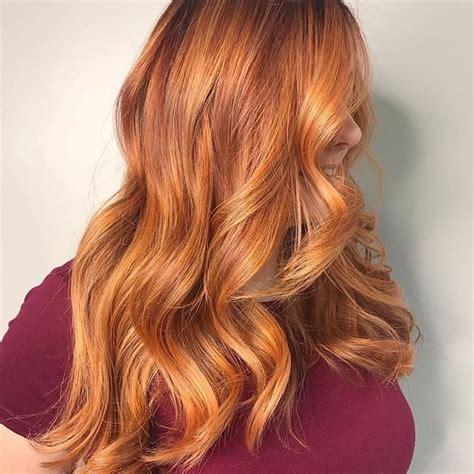 Razones para pintar tu cabello de color naranja en otoño