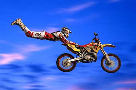 Freestyle Motocross Wallpaper