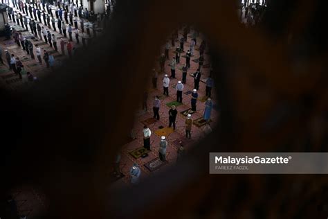 Ini diperoleh oleh orang yang sentiasa tekun mengerjakan solat empat rakaat sebelum asar, kerana nabi saw pernah mendoakan melalui sabdanya Solat sunat Aidiladha dibenarkan di Kelantan