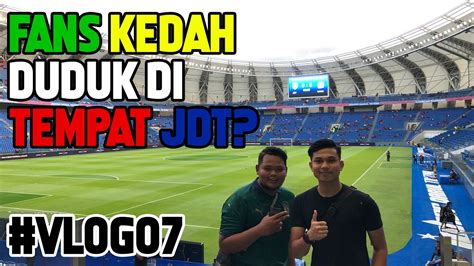 Radzak memegang piala sultan ahmad shah selepas sidang di stadium sultan ibrahim, iskandar puteri semalam. Piala Sumbangsih 2020 : JDT vs KEDAH | Vlog#07 - YouTube