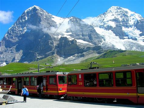 Jungfrau The Heart Of Swiss Alps Wonderful Tourism