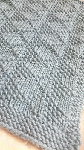 Choose a pattern with simple stitches, cables, stripes or lace work, and knit it with love and a our guide to making your first baby blanket will help you out! Ravelry: Melanie's Blanket pattern by Auroraknit