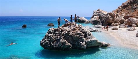 Sollte es wirklich kein neues geld von den europartnern geben, ist griechenland spätestens im sommer pleite, vielleicht auch schon deutlich früher. Griechenland - Wann ist die beste Reisezeit? - ReNatour ...