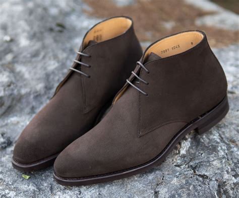 The Best Men S Chukka Boots For Real Shoe Enthusiasts In Suede Chukka Boots Men Outfit