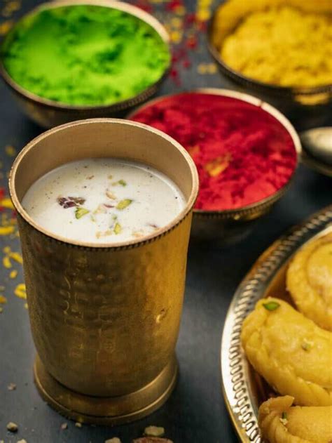 Holi Drinks That Are Perfect Festive Thirst Quenchers