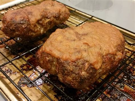 Spread the remaining 1/4 cup ketchup over the loaf. How Long To Cook 1 Lb Meatloaf At 400 : Classic Meatloaf ...