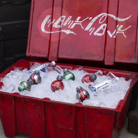 Periódico Numérico etc. star wars coca cola bottles Rubí Granjero Misionero