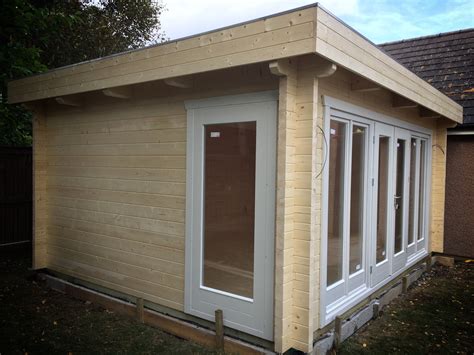 Flat Roof Log Cabin 400x500 By Forest Log Cabins