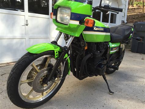 The eddie lawson replicas was a series of road racing motorcycles that kawasaki made that defined their racing brand — and to my eye, their aesthetic after eddie lawson rode to victory, first came the replica of his kz1000r, then the zrx1100 built in its image over a decade later, then the improved. 1983 Kawasaki KZ1000R2, KZ1000, ELR, Eddie Lawson Replica ...