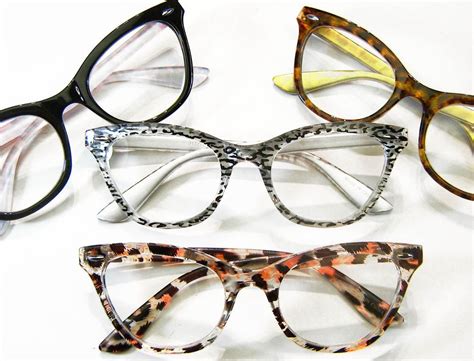 Vivian Hornrim Pointy Cat Eye Reading Glasses Wide Frame Tortoise Black Leopard Cool Glasses
