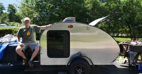 Now to help you build your own flatbed truck camper! How To Make Your Own Aluminum Teardrop Trailer