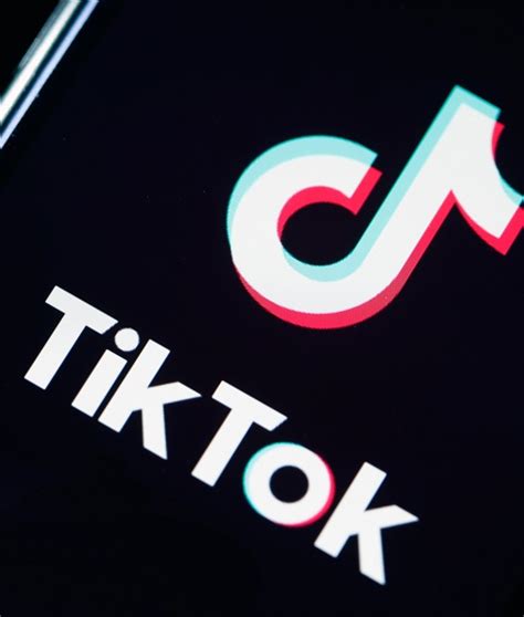 can you handle netflix s love opening scene because tiktokers can t