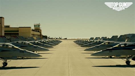 Top Gun Background For Your Online Meetings
