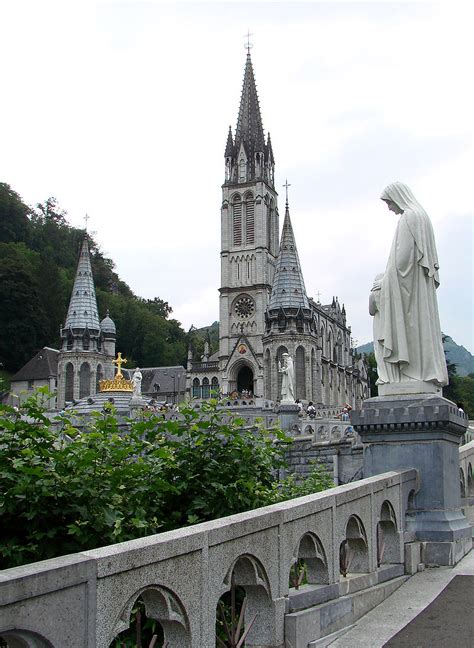Basilica Of The Immaculate Conception Lourdes France Rfrancepics