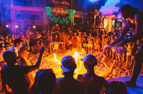 The Beginners Guide To The Full Moon Party In Thailand The Blonde