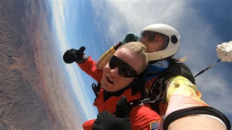 Adam Gordon Tandem Skydive In Las Vegas At Skydive Fyrosity Youtube