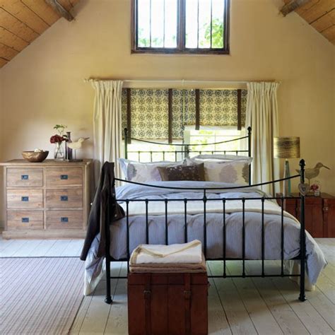 Bedroom rustic country decorating ideas. Bedroom decorating ideas | Country Style decorating ...