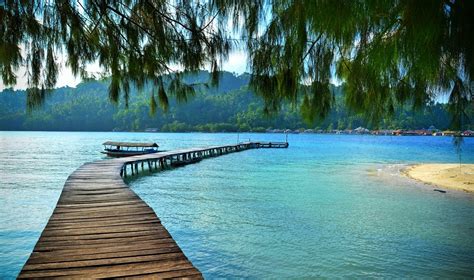 Nature Landscape Dock Boat Beach Trees Hill Island Sea Tropical Wallpapers Hd Desktop